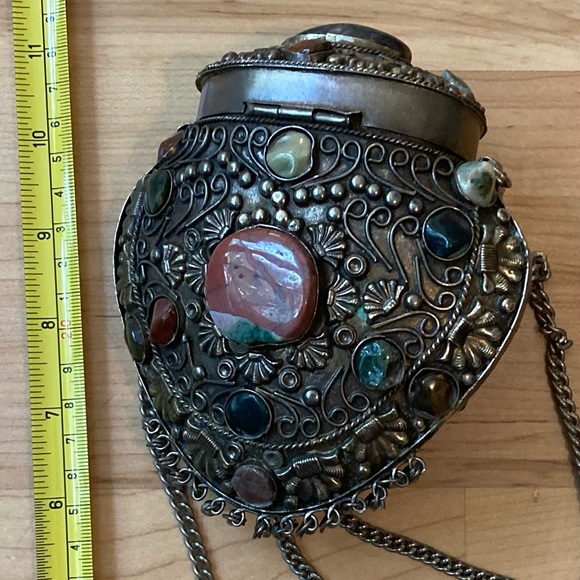 Vintage Sakai Shoulder Bag with stones and metal detail around purse - Picture 1 of 7